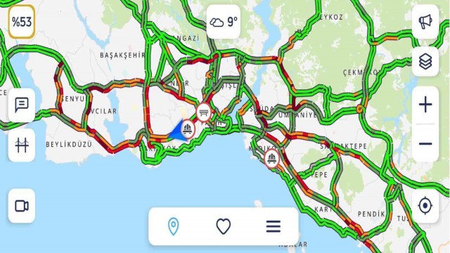 İstanbul güne yağmurla uyandı