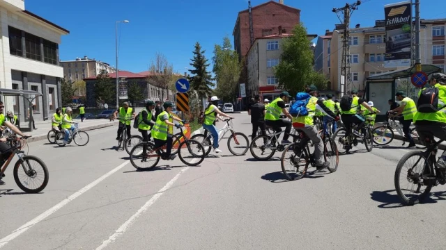 Kars’ta Yeşilay etkinliği