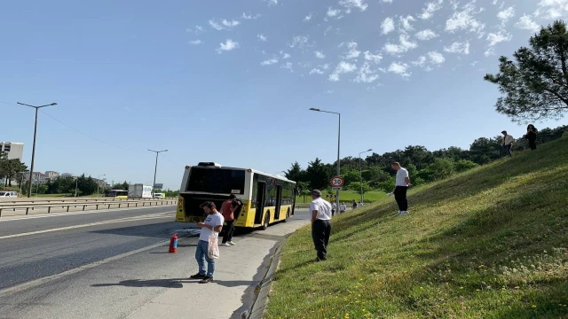 Kartal’da İETT otobüsünde korkutan yangın