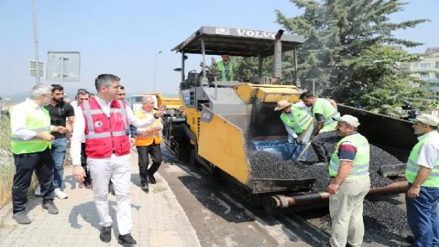 Kartal’da Sezonun İlk Asfaltı Döküldü