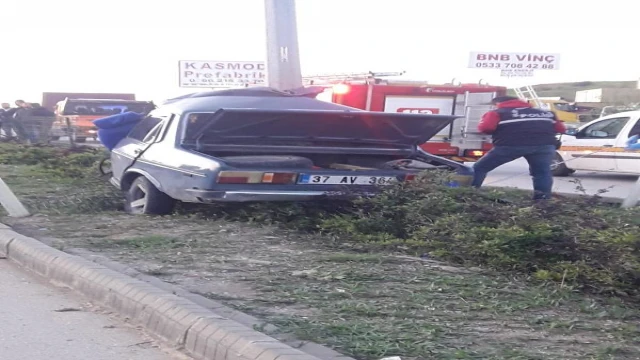 Kazada ikiye bölünen otomobilin sürücüsü hayatını kaybetti