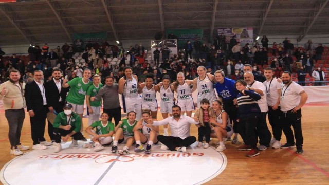 KBSL: UMF Yapı İzmit Belediyespor:82- Çankaya Üniversitesi:79