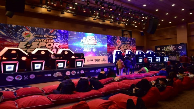 Kepez’de E-SPORFEST  heyecanı