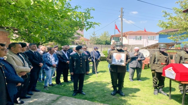 Kıbrıs gazisi askeri törenle son yolculuğuna uğurlandı