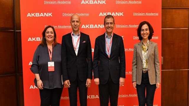 KOBİ’ler Akbank Dönüşüm Akademisi ile Geleceğe Hazırlanacak