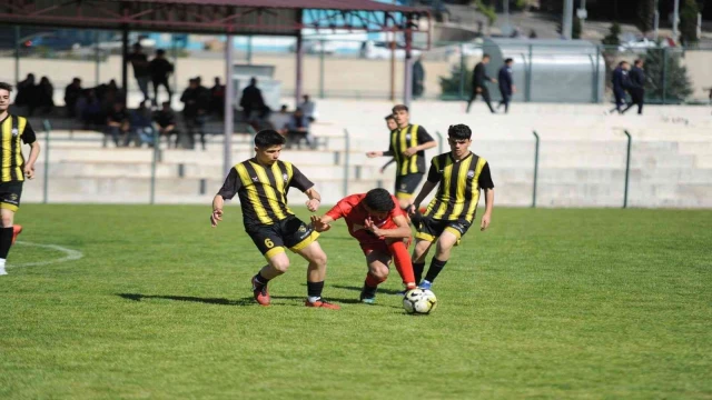 Kocasinan Şimşekspor galibiyetle başladı