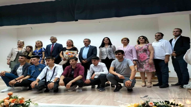 Köyceğiz Mesleki ve Teknik Anadolu Lisesi’nden yılsonu gösterisi