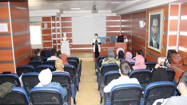 Kütahya Evliya Çelebi Hastanesinde Yoğun Bakım Hemşireliği Sertifikalı Eğitim Programı