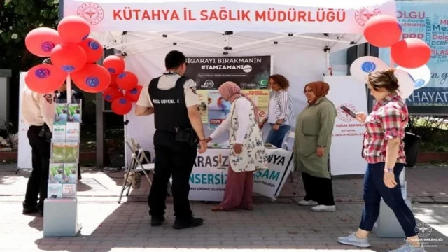 Kütahya’da “Dünya Tütünsüz Günü” standı açıldı