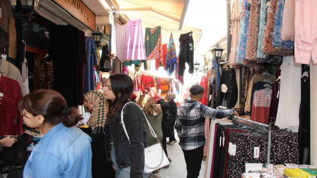 Mardin’de bayram hazırlıkları