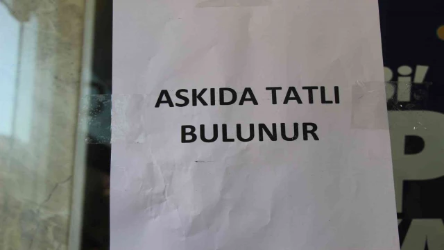 Mardin’de Osmanlı geleneği ‘askıda ekmek’, ‘askıda tatlı’ olarak devam ediyor