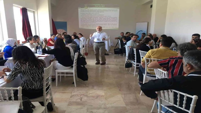 Mersin’de ’Düşünme Becerileri ve Becerilerin Değerlendirmesi’ atölye çalışması yapıldı