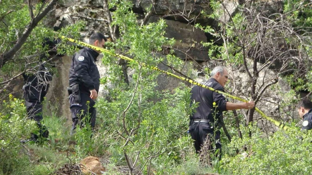 Mezarlıkta eski sevgilisini bıçaklayan şahıs tutuklandı