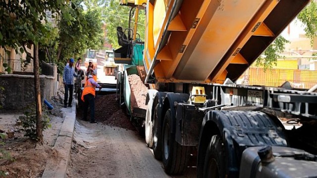 Nevşehir 350 Evler Mahallesi Gökkuşağı Sokak Sıcak Asfalt Konforu İle Buluşuyor