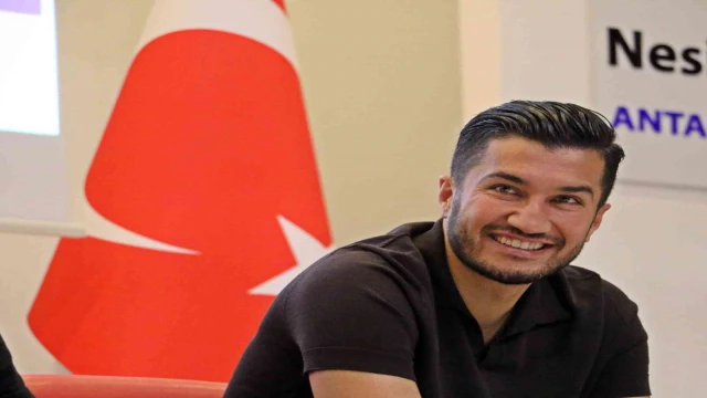 Nuri Şahin: “50 milyon Euro transfer bütçemiz olsa Frankie De Jong’u isterdim”