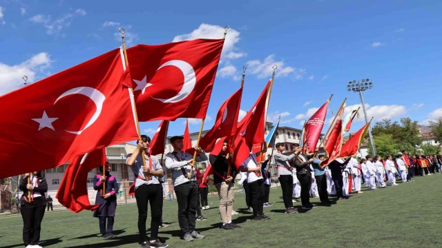 Oltu’da 19 Mayıs coşkusu