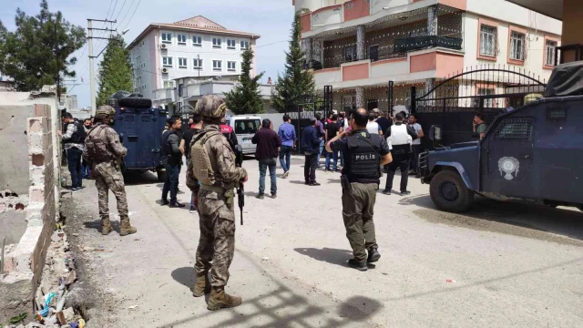 Polislere silahlı saldırıya 3 gözaltı