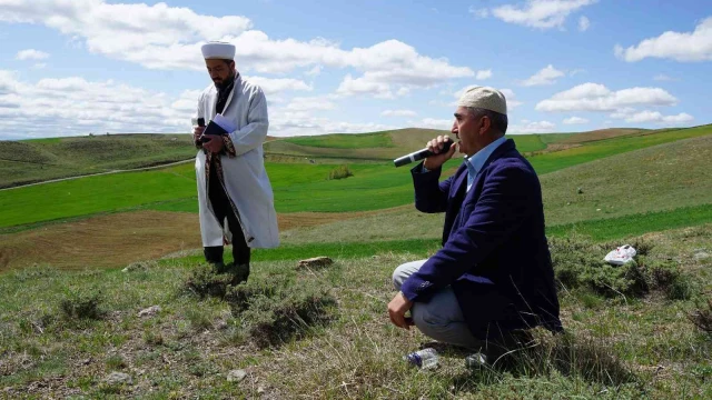 Pursaklar Belediye Başkanı Ertuğrul Çetin yağmur duasında