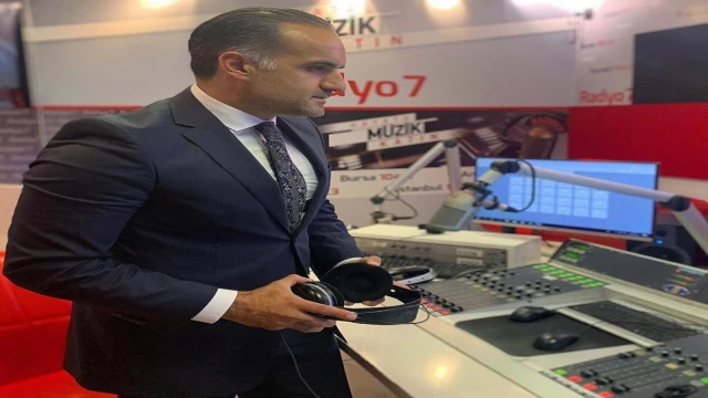 Radyo program sunucusu Öztürk: ”İntihar etmeye giden bir kadın konuşmamdan etkilenerek vazgeçti”