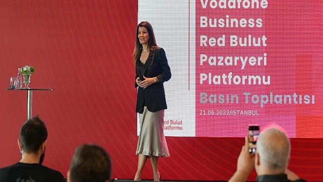 Red Bulut B2B Pazaryeri Platformu Tanıtıldı