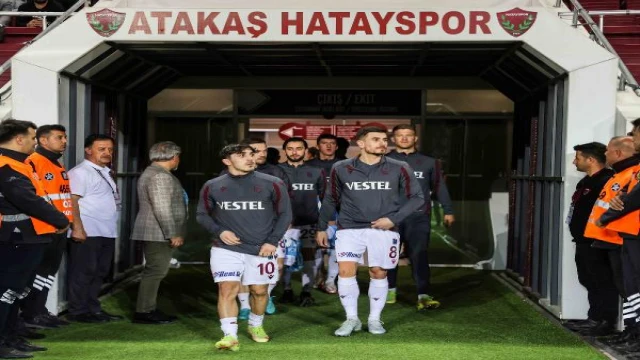 Şampiyon Trabzonspor’da genç oyunculara forma şansı