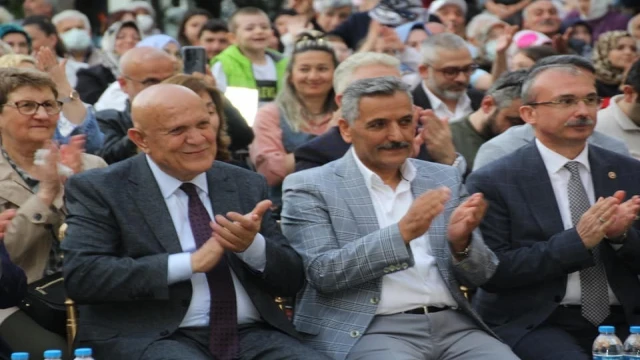 Samsun Bayburt Kültür ve Yardım Derneği yeni hizmet binasına kavuştu