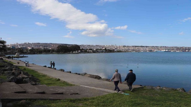 Samsun’da sıcaklık 23 dereceyi gördü