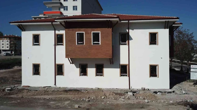 Satıkadın Mahalle Kültür Evi’nde sona yaklaşıldı