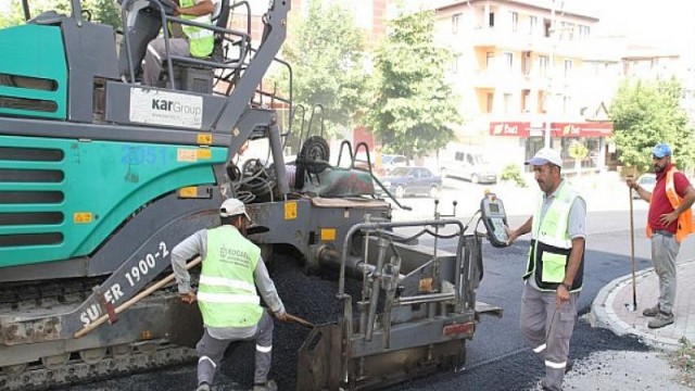 Şehit Oktay Kaya Caddesi’ne son kat asfalt seriliyor