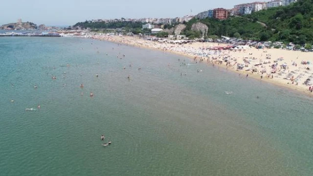 Şile’de plajlarda yoğunluk