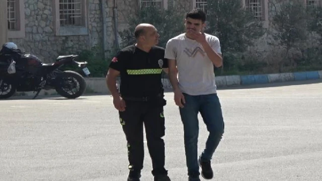 Sınava geç kalan Ahmet Tayan'a , trafik polisinin çabası da yeterli olmadı