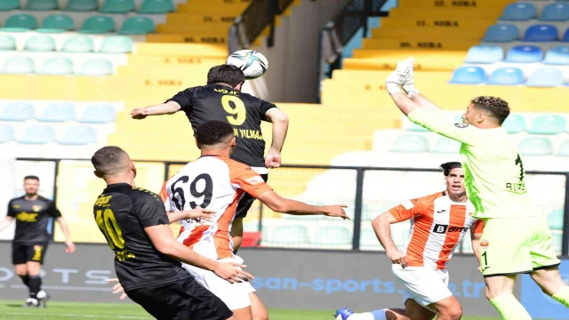 Spor Toto 1. Lig: İstanbulspor: 1 - Adanaspor: 1