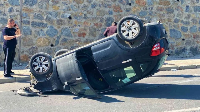 Takla atan otomobilden burnu bile kanamadan çıktı