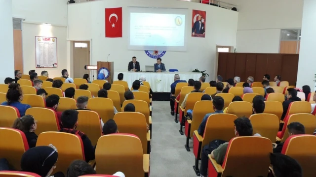 Tavşanlı MYO’da iki farklı seminer