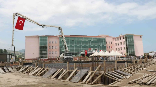 Tekkeköy Anadolu İmam Hatip Lisesi Uygulama Camii’nin temeli atıldı