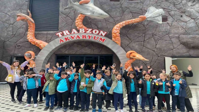 Trabzon Akvaryum’a ziyaretçi akını