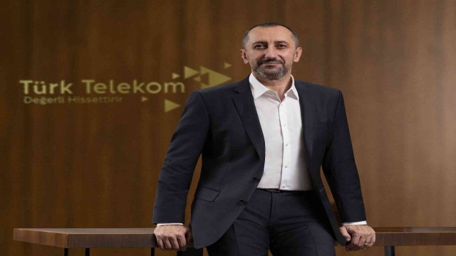 Türk Telekom CEO’su Önal: “Global iş birliklerimizi geliştiriyor, yerli teknolojileri dünyaya tanıtıyoruz”