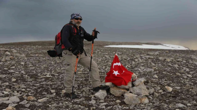 Türkiye’nin ilk solo dağcısı, 59. zirvesine Ilgaz Dağı’nda ulaştı