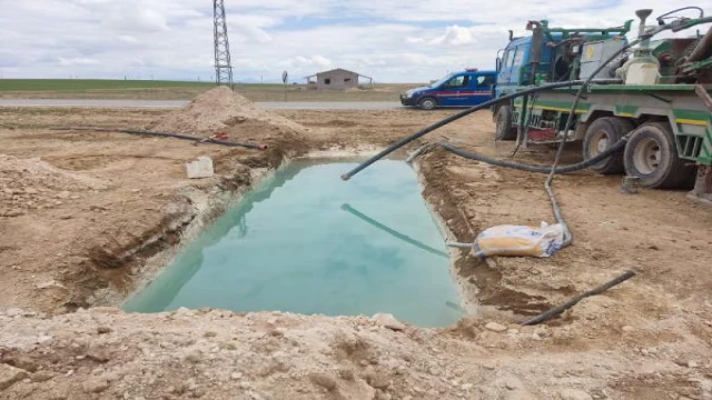 ’Tuz Gölü bölgesinde açılan kaçak kuyular geleceğimizi kurutuyor’