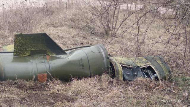 Ukrayna’nın Çernihiv kentine Ruslara ait roket düştü