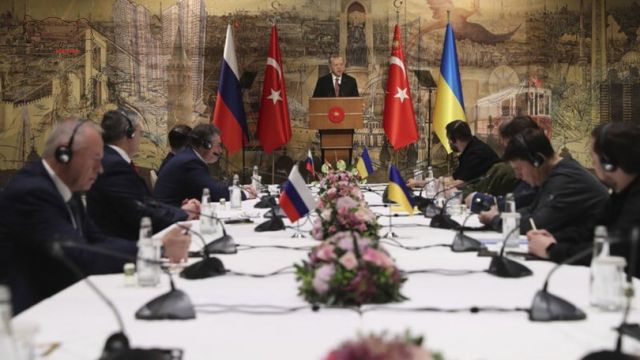 Ukrayna'nın garantörlük talebi: Ne anlama geliyor? Türkiye garantör ülke olur mu?