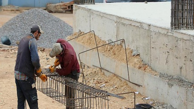 Uncalı Mezarlığı yenileme çalışmaları sürüyor