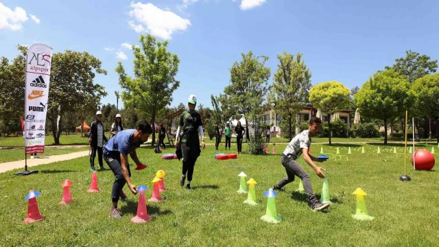 Üniversitede festival heyecanı başladı