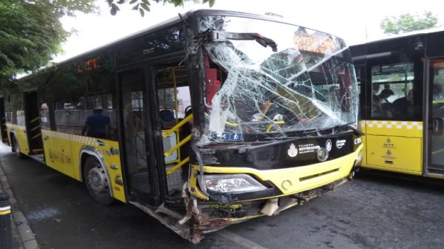 Üsküdar’da otobüs kazası