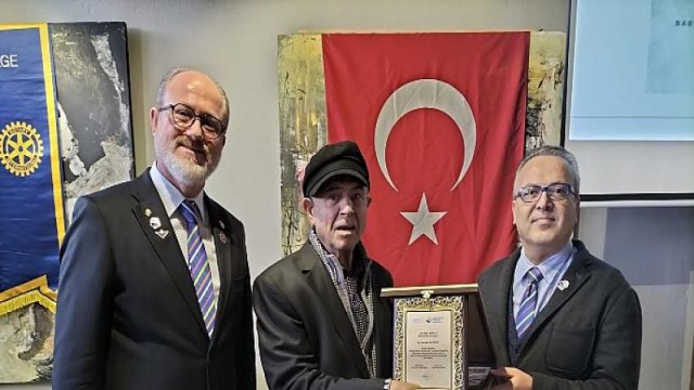 Varyant Rotary Bölge Kültür Ödülü 50 Yıllık Taş Resim Sanatçısı’na