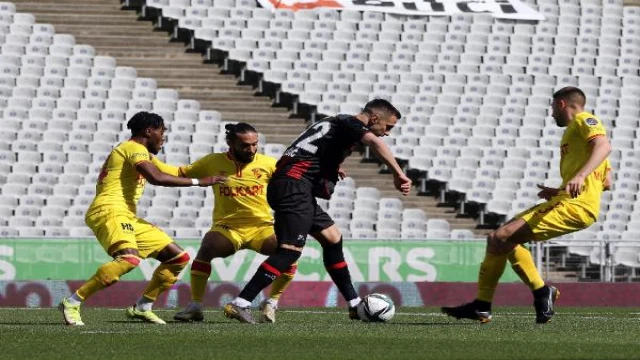 VavaCars Fatih Karagümrük - Göztepe: 3-1