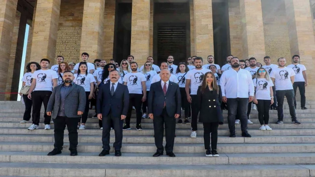 Yenimahalle Belediye Başkanı Yaşar, Anıtkabir’i ziyaret etti