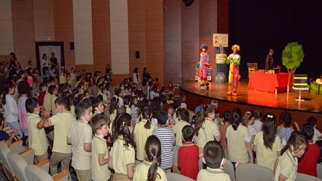 Yenişehir’de 2 bin 450 öğrenci geri dönüşümün önemini sanatla öğrendi