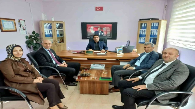 Yılmaz, “Huzurun olduğu yerde başarı vardır”